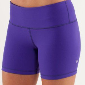 lululemon reversible groove shorts - bruised berry